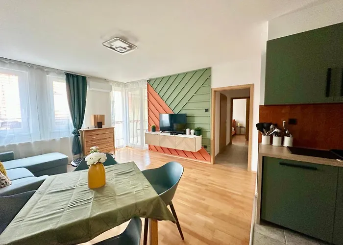 Design Apartament By Chivi In Acaciatree#Freeparking