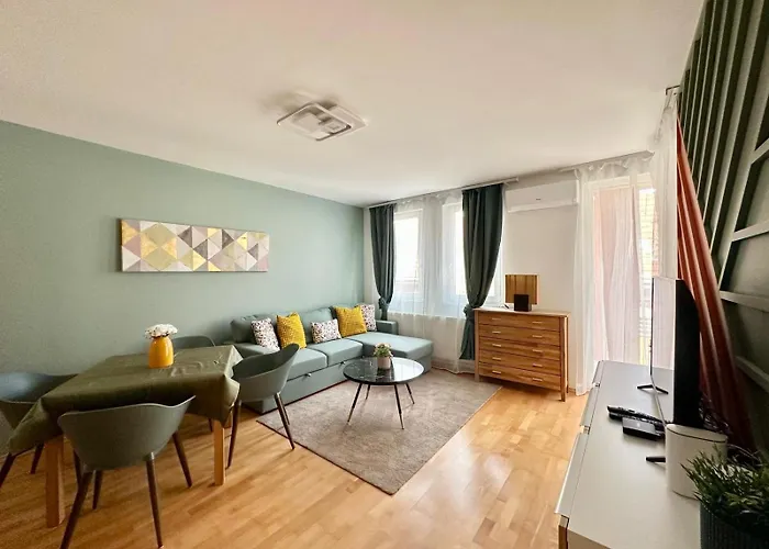Design Apartament By Chivi In Acaciatree#Freeparking