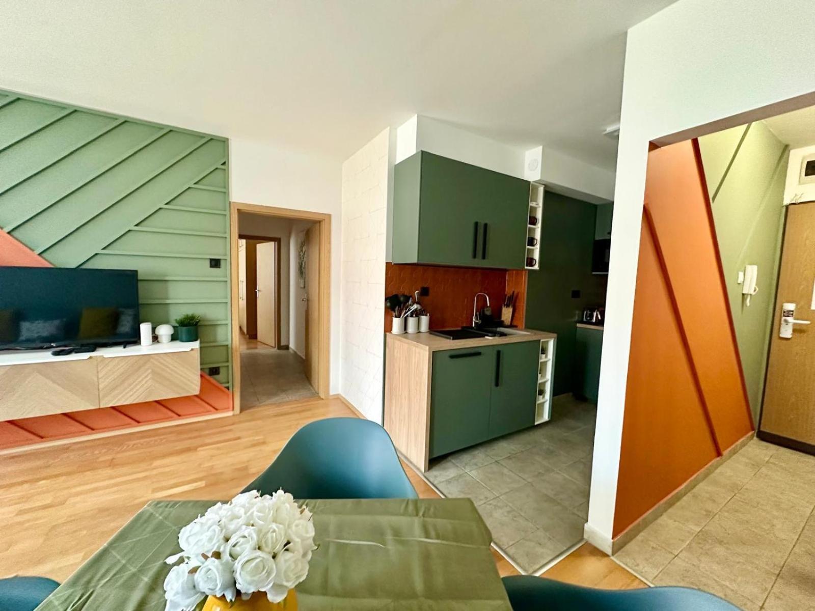 Appartement Design By Chivi In Acaciatree#freeparking