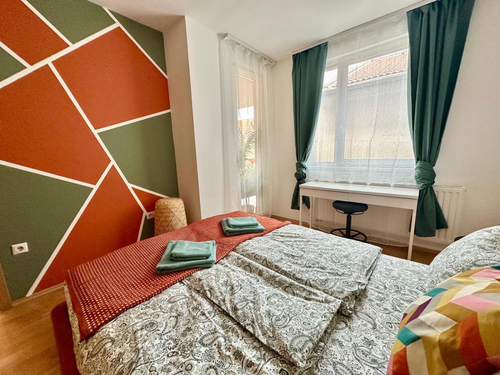 Design By Chivi In Acaciatree#freeparking Apartment Budapest