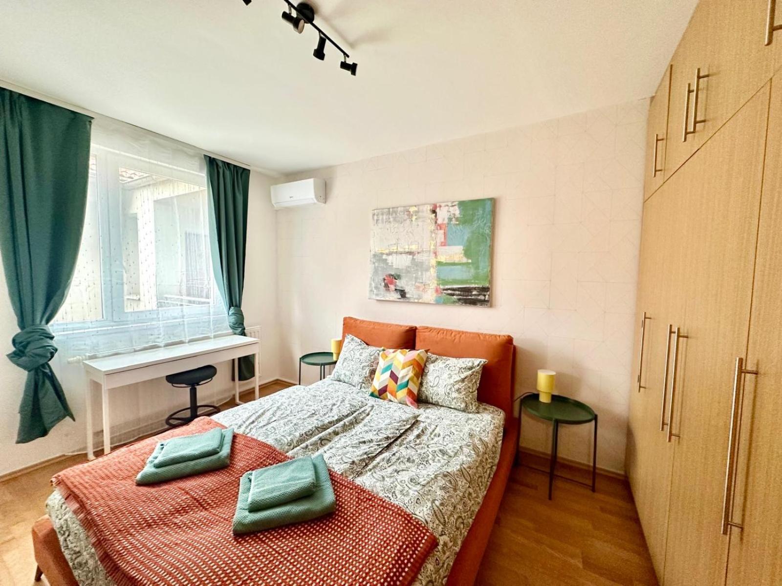 Design By Chivi In Acaciatree#freeparking Apartment